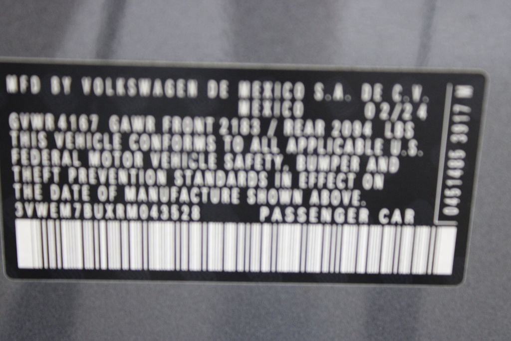 Used 2024 Volkswagen Jetta SE FWD image 29