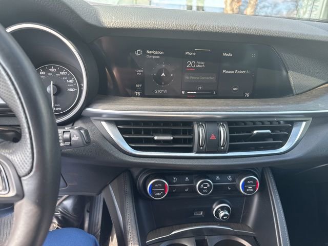 Used 2020 Alfa Romeo Stelvio Ti w/ Active Blind Spot Package image 12