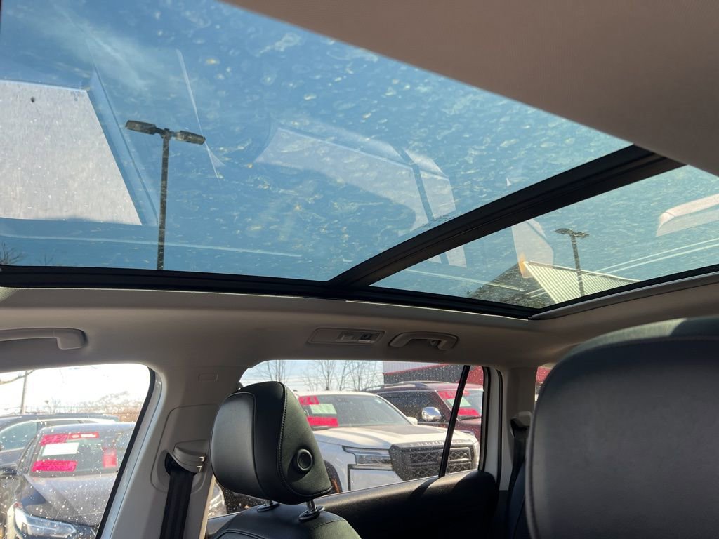 Used 2019 Volkswagen Tiguan SE image 8