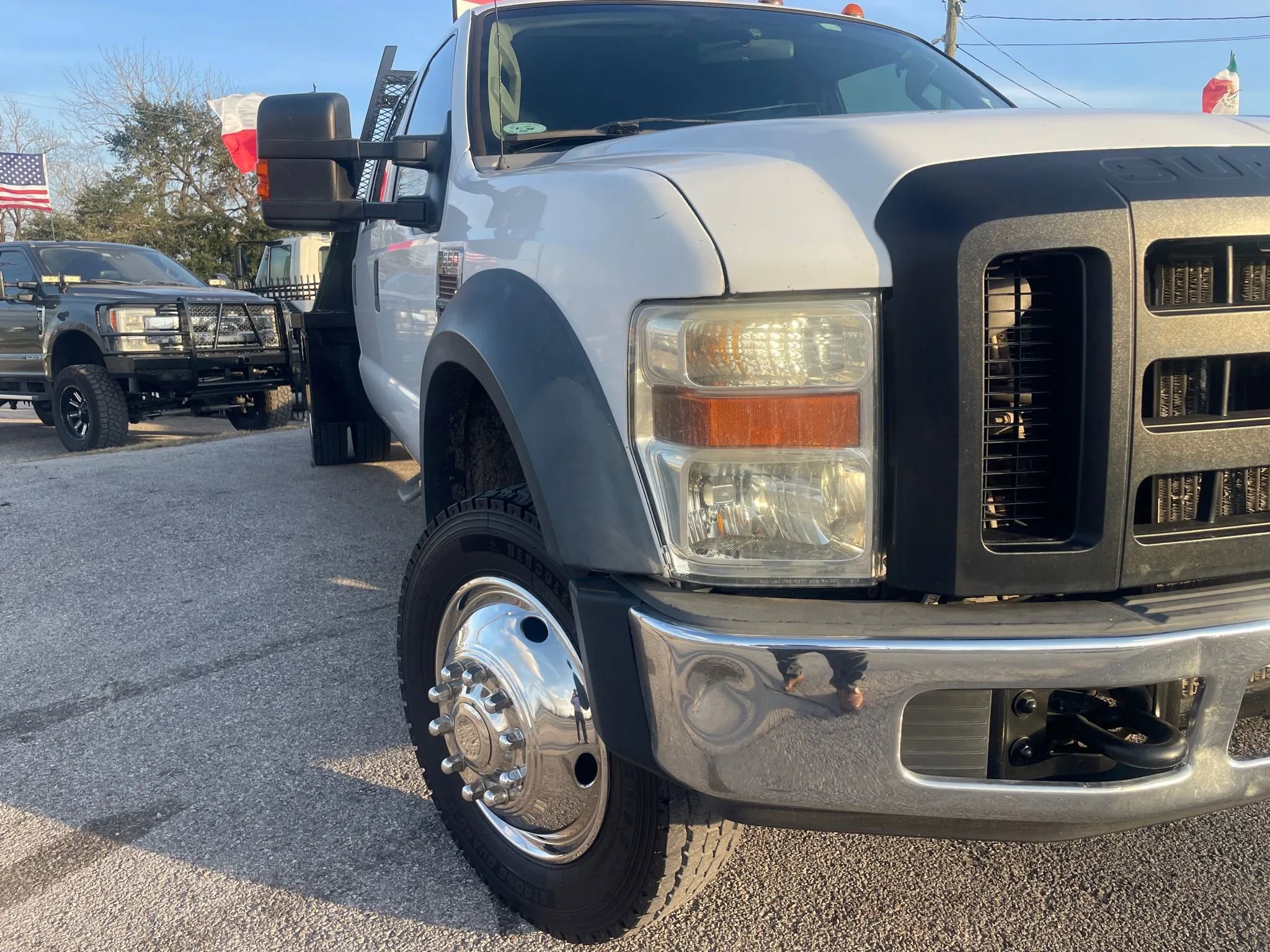 Used 2008 Ford F550 2WD Crew Cab Super Duty image 3