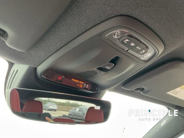 Certified 2021 Volvo XC40 T4 Inscription w/ Climate Package image 19