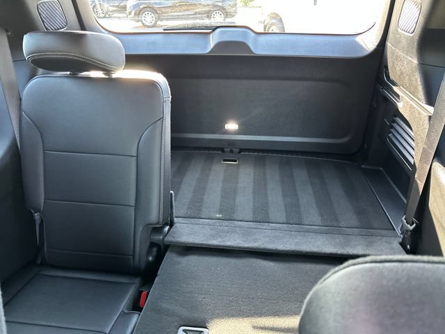 Certified 2026 Chevrolet Traverse High Country FWD image 23
