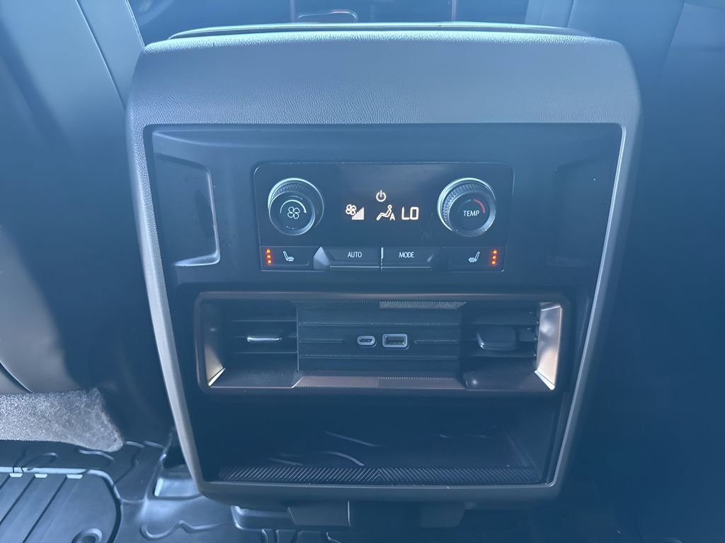 Used 2025 GMC Hummer EV 2X AWD/4WD image 19