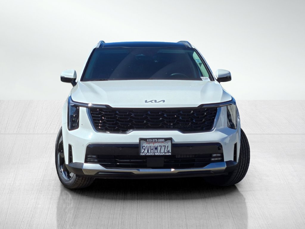 Used 2025 Kia Sorento EX w/ EX Panoramic Sunroof Package FWD image 3