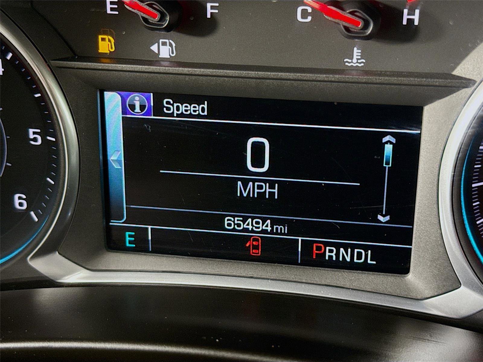 Used 2018 Chevrolet Equinox LT w/ Sun & Infotainment Package image 2