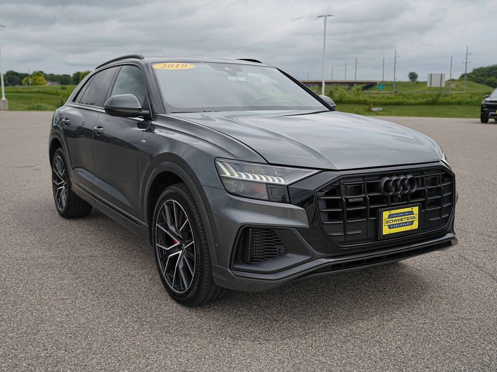 Used 2019 Audi Q8 Prestige AWD/4WD image 4