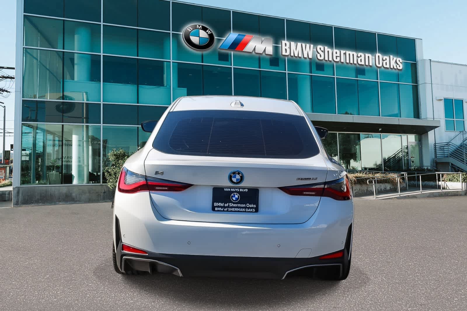 Certified 2023 BMW i4 eDrive35 w/ Premium Package RWD image 5