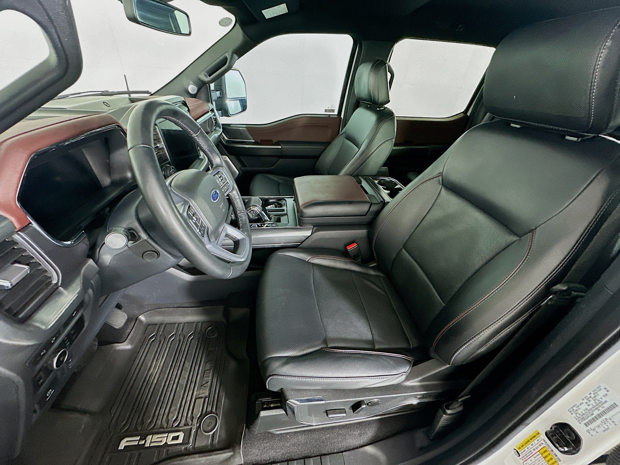 Used 2023 Ford F150 Lariat w/ Equipment Group 502A High AWD/4WD image 13