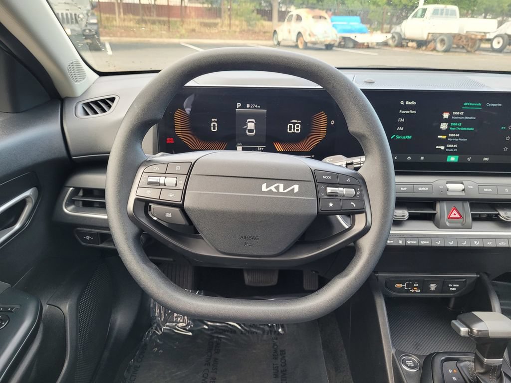 Used 2025 Kia K4 FWD image 17