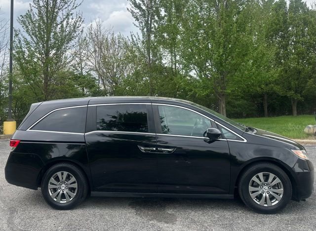 Used 2014 Honda Odyssey EX image 3