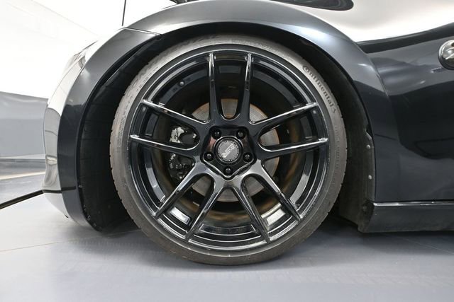 Used 2009 Nissan 370Z Touring RWD image 15