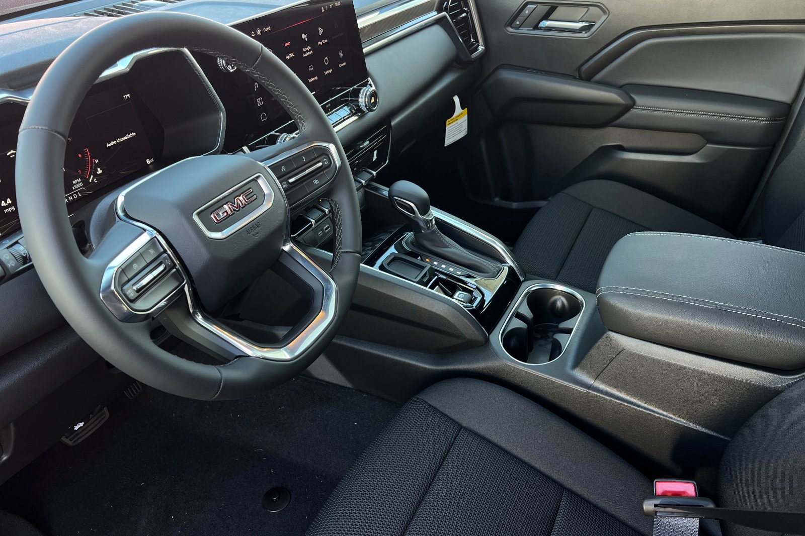 New 2026 GMC Canyon Elevation w/ Convenience Package RWD image 8