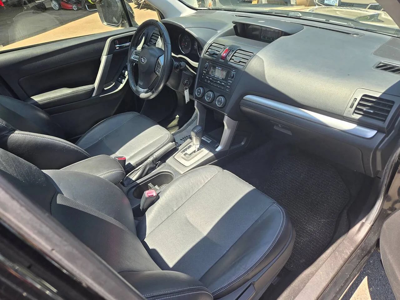 Used 2014 Subaru Forester 2.5i Limited AWD/4WD image 38