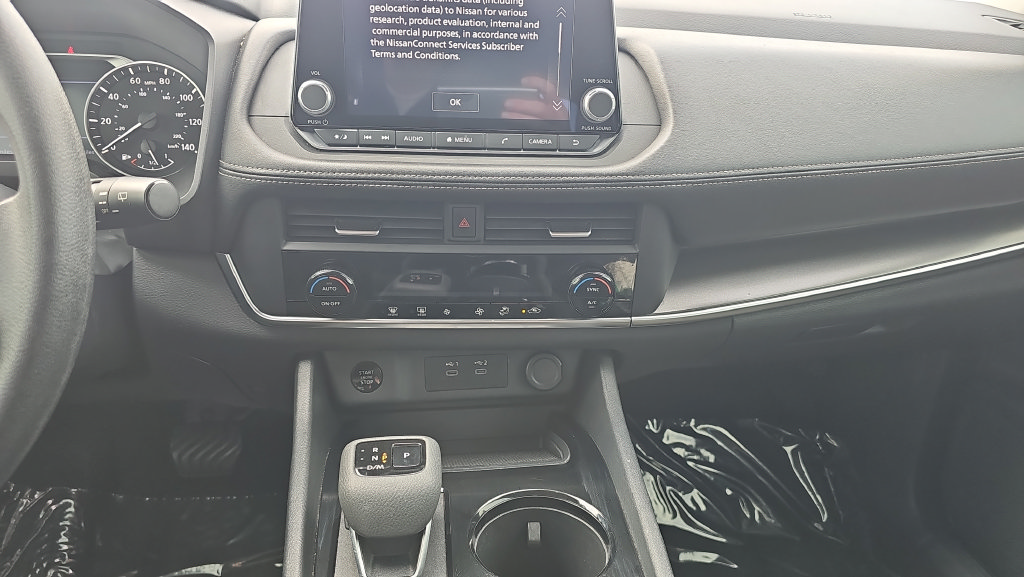 Certified 2024 Nissan Rogue SV AWD/4WD image 14