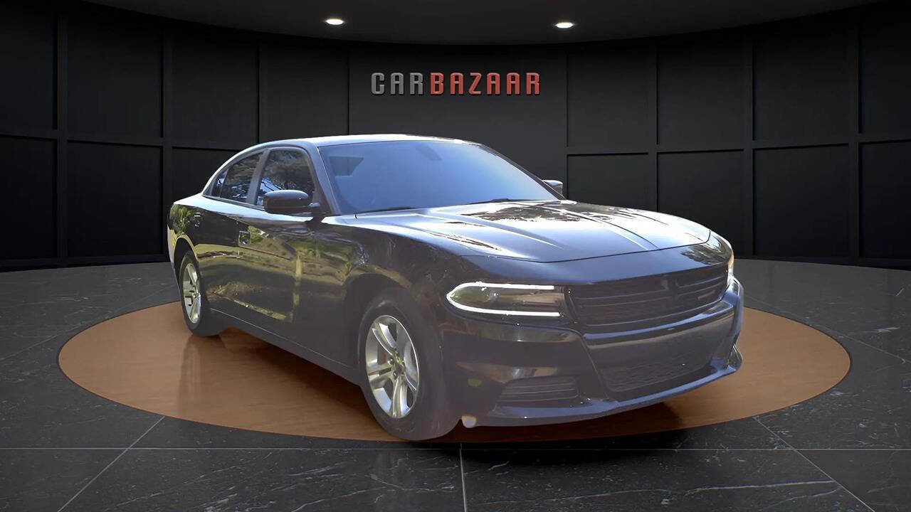 Used 2021 Dodge Charger SXT w/ Leather Interior Group image 3