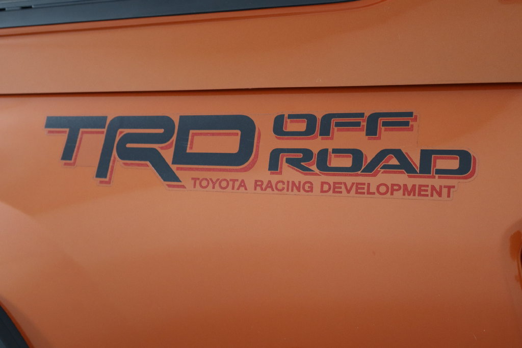Used 2018 Toyota Tacoma SR5 RWD image 36