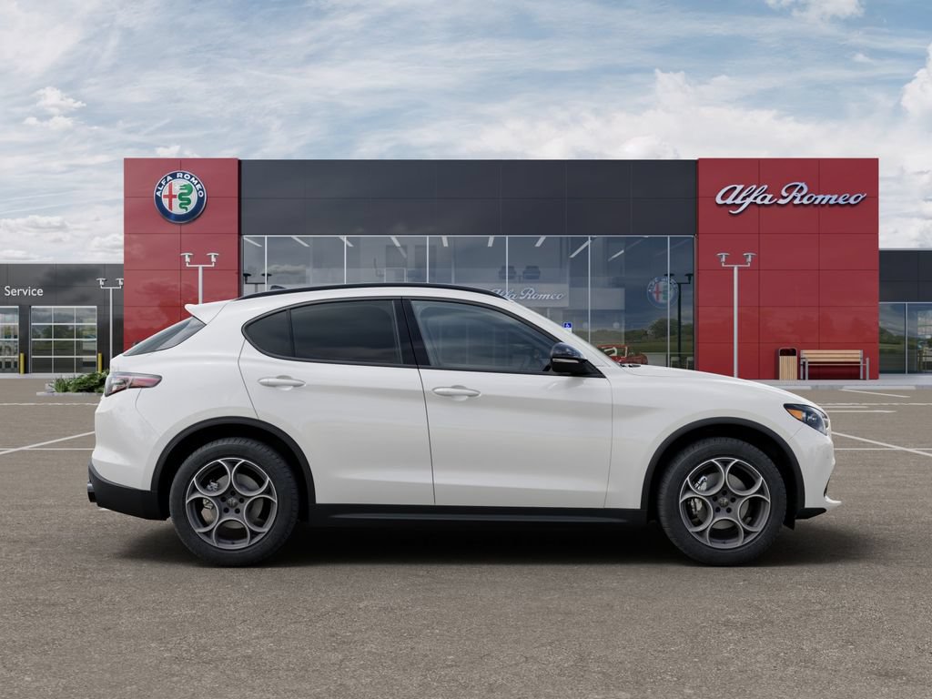 New 2025 Alfa Romeo Stelvio Sprint w/ Convenience Package AWD/4WD image 22