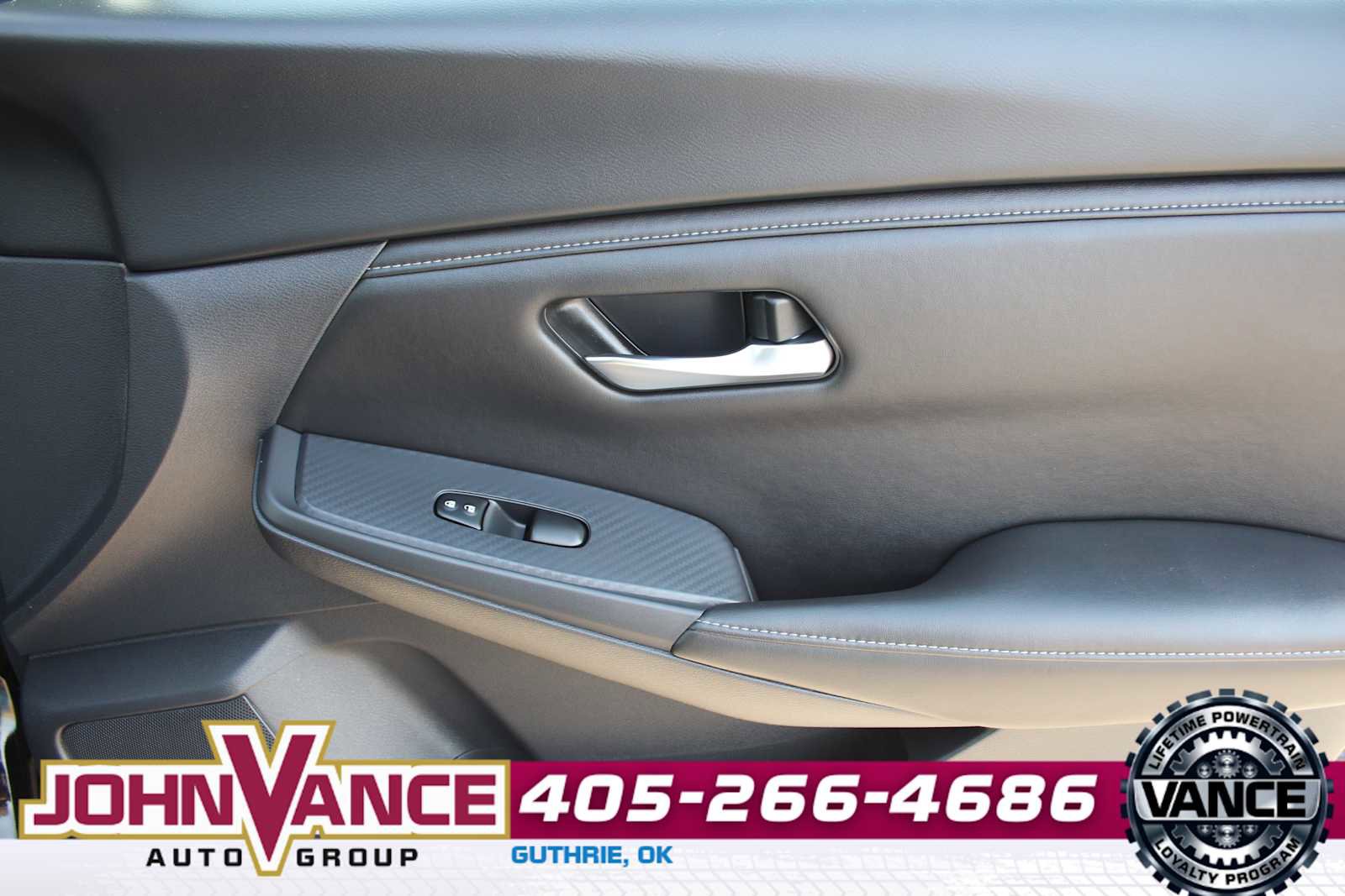 Used 2025 Nissan Sentra SV image 12