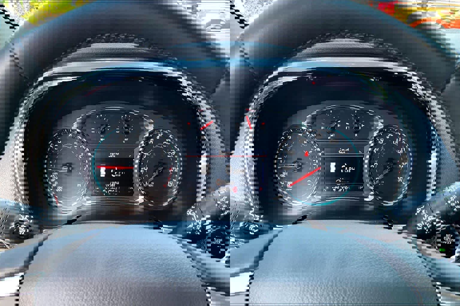 Certified 2023 Chevrolet Traverse RS image 21