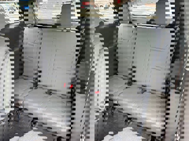 Used 2019 Chevrolet Traverse Premier image 19