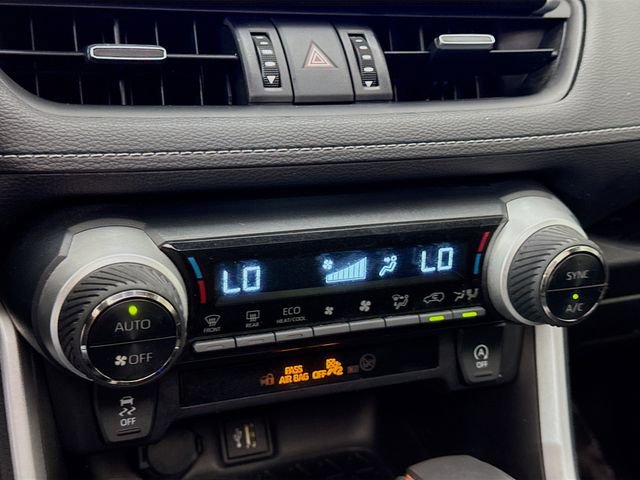 Used 2023 Toyota RAV4 XLE Premium image 16