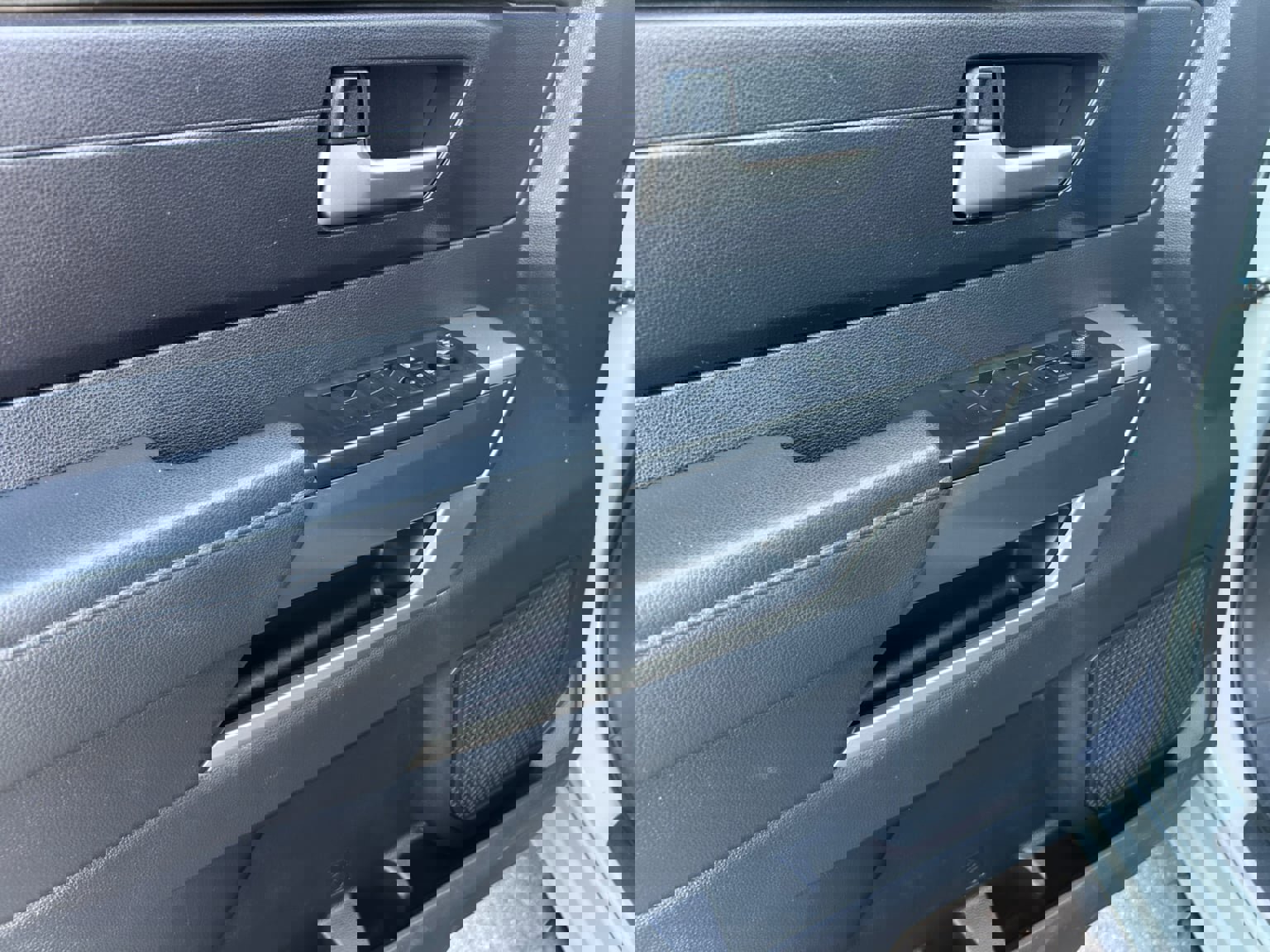 Used 2023 Toyota Tundra SR5 w/ TRD Off-Road Premium Package image 10