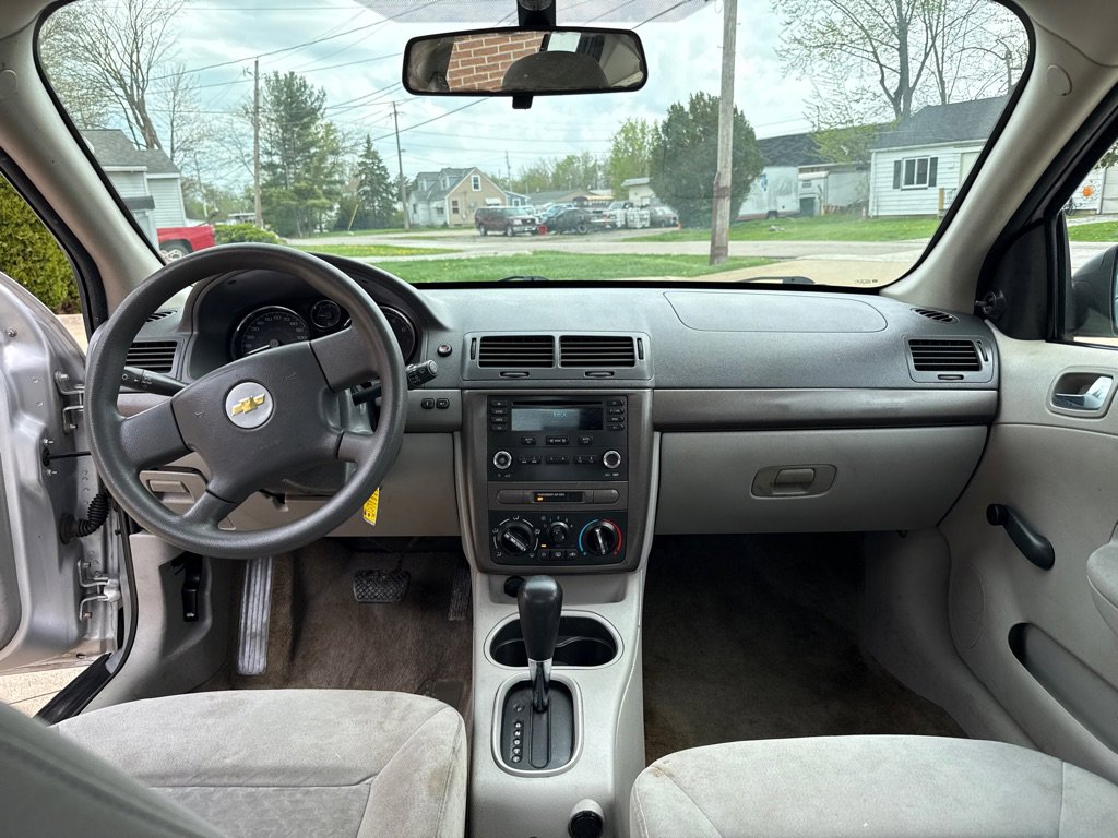Used 2006 Chevrolet Cobalt LS FWD image 9