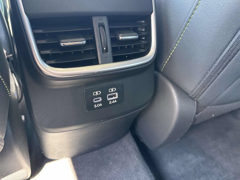 Used 2024 Subaru Outback Onyx Edition AWD/4WD image 9