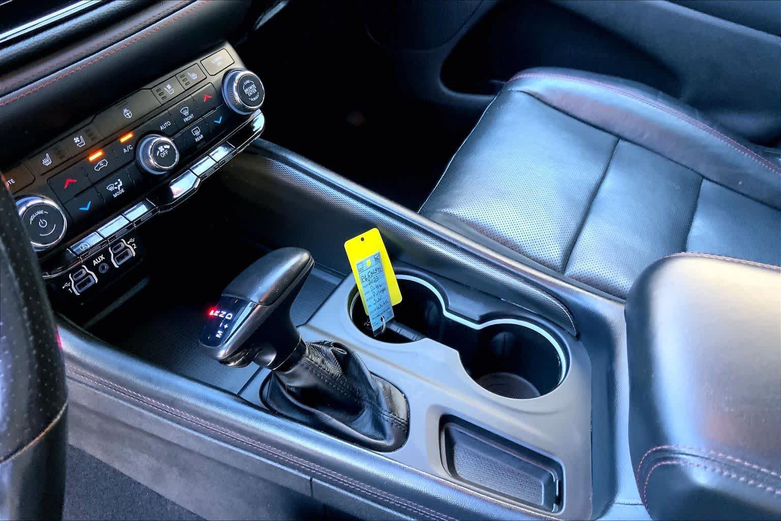 Used 2023 Dodge Durango GT RWD image 17