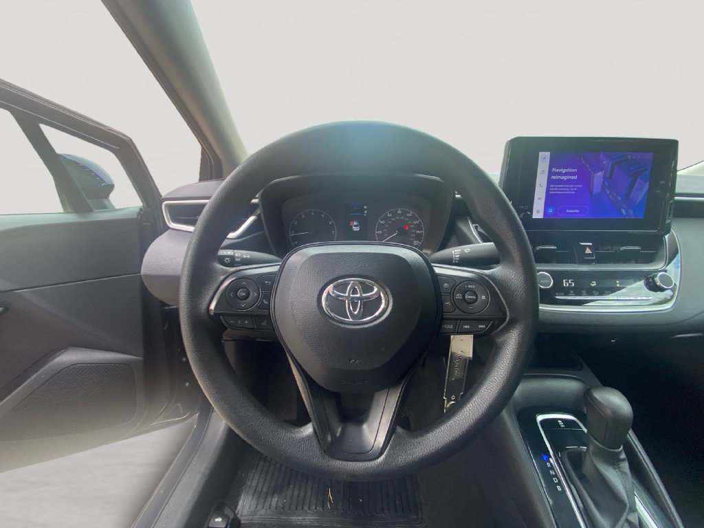 Used 2024 Toyota Corolla LE FWD image 12
