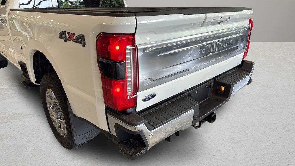 Used 2025 Ford F350 King Ranch w/ Chrome Package AWD/4WD image 13