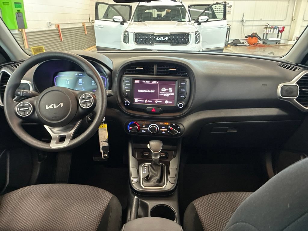 Certified 2023 Kia Soul LX w/ Option Group 015 FWD image 12