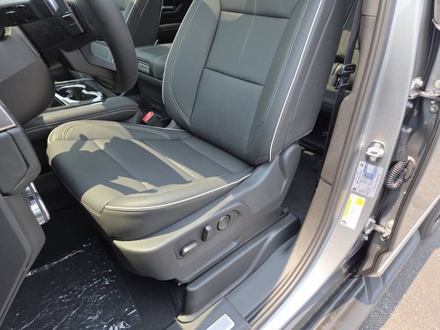 New 2026 GMC Yukon Elevation w/ Elevation Premium Package AWD/4WD image 29