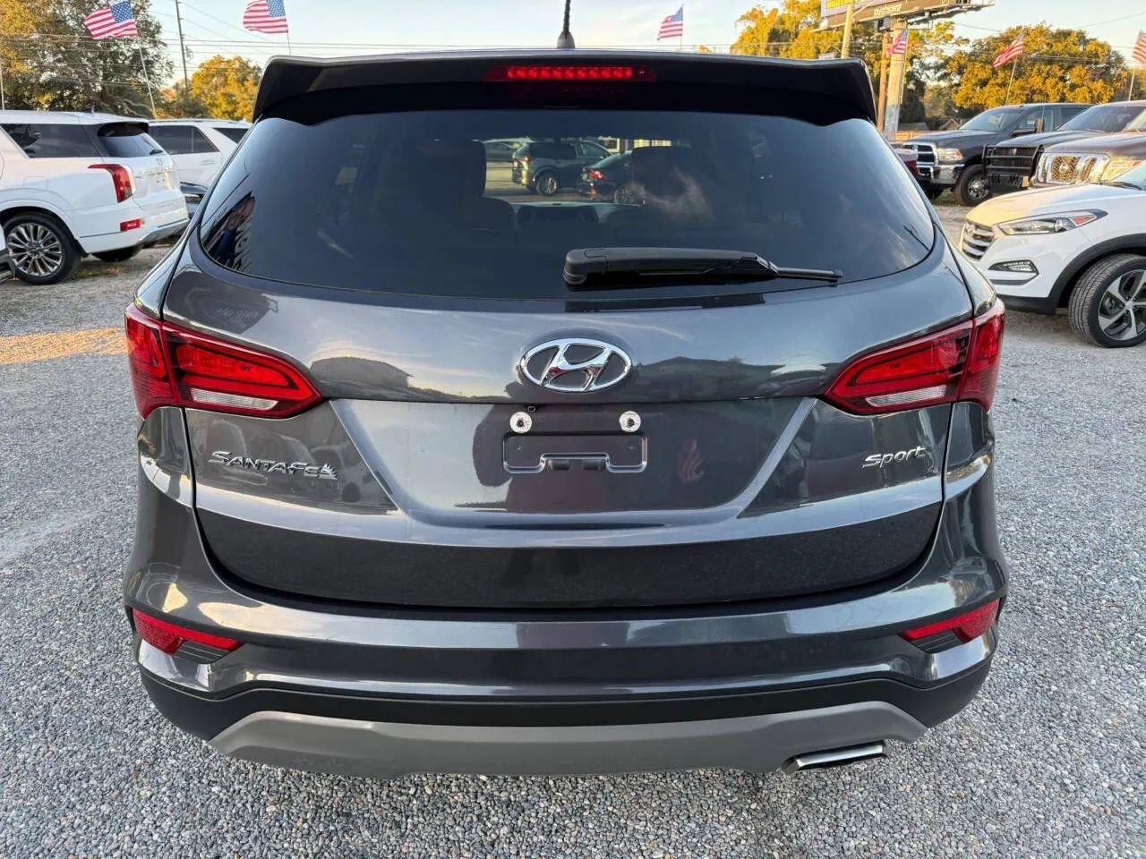 Used 2018 Hyundai Santa Fe Sport FWD image 4