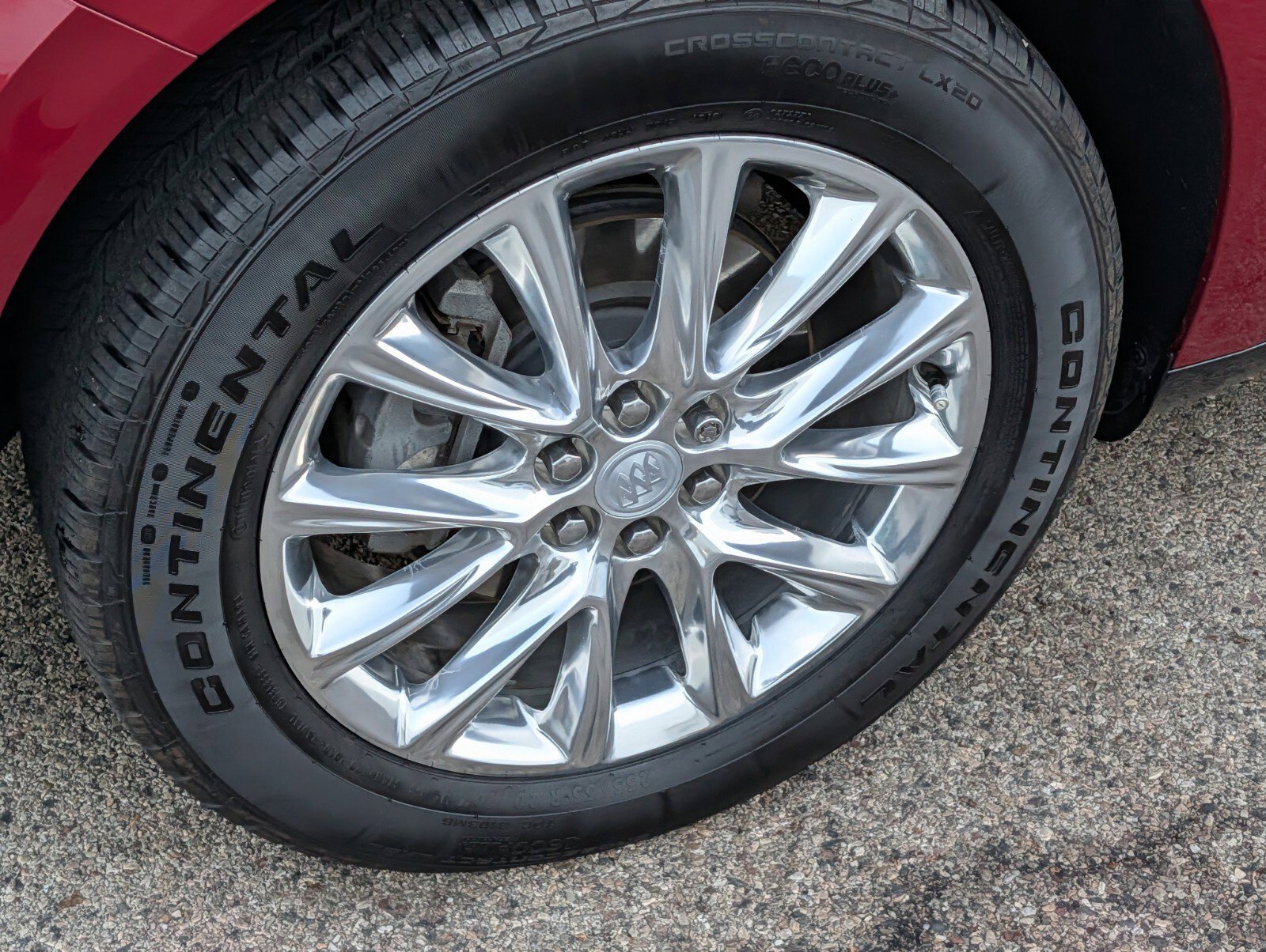 Used 2018 Buick Enclave Essence w/ Trailering Package AWD/4WD image 19