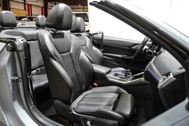 Used 2022 BMW 430i Convertible w/ M Sport Package RWD image 31