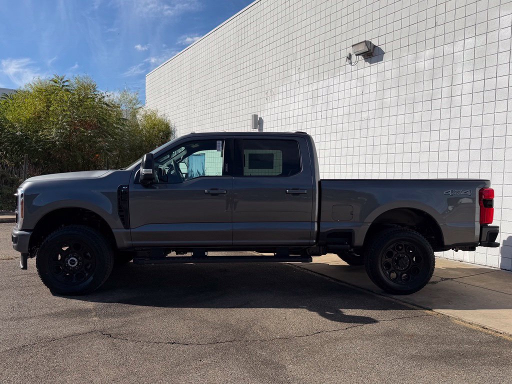 New 2027 Ford F250 XLT w/ XLT Premium Package AWD/4WD image 2