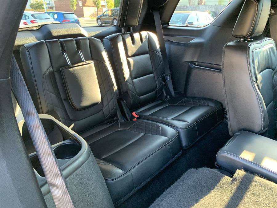 Used 2017 Ford Explorer Platinum AWD/4WD image 13