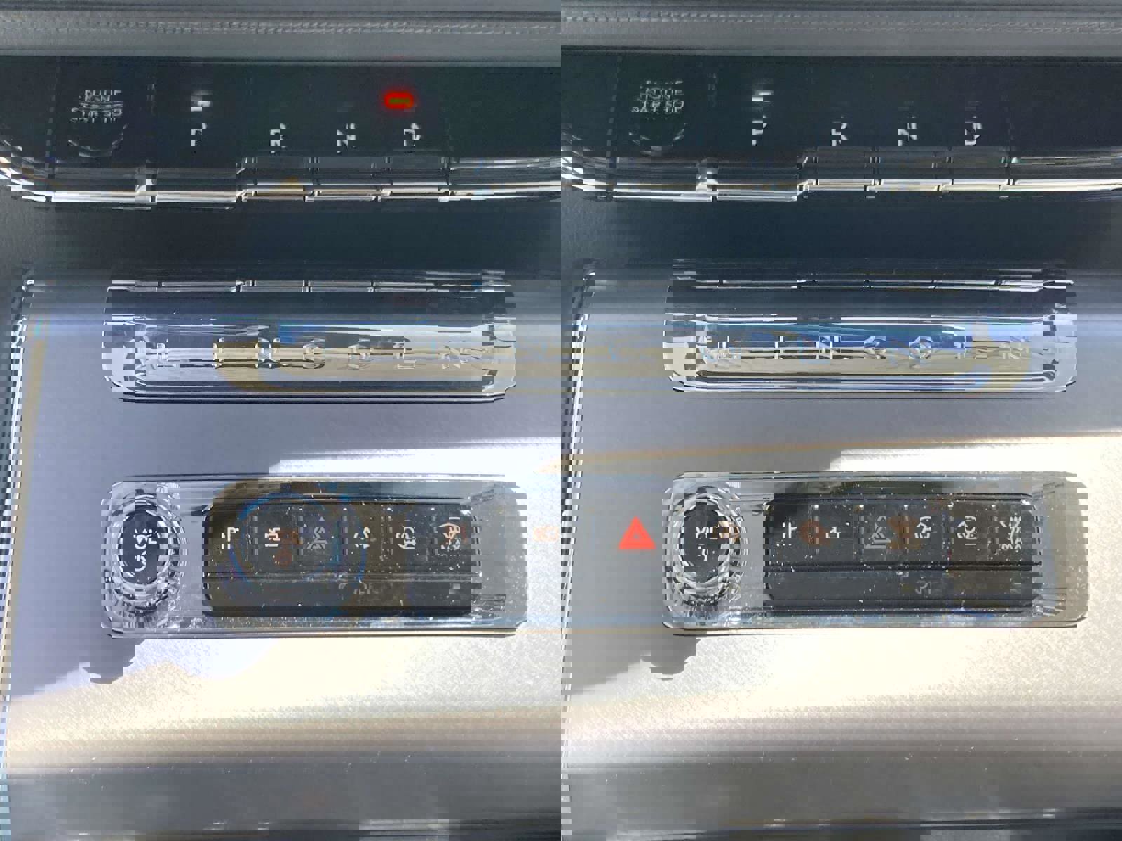 New 2025 Lincoln Aviator AWD w/ Equipment Group 101A image 26