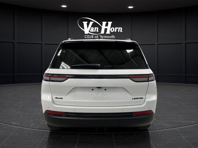 New 2025 Jeep Grand Cherokee Limited w/ Black Appearance Package image 14