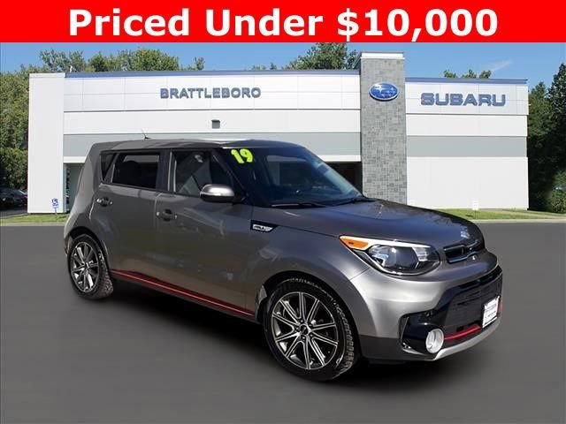 Used 2019 Kia Soul ! FWD image 1
