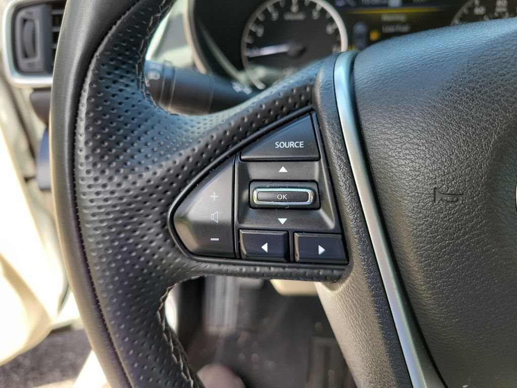 Used 2023 Nissan Maxima Platinum w/ Sport Mat Group FWD image 21