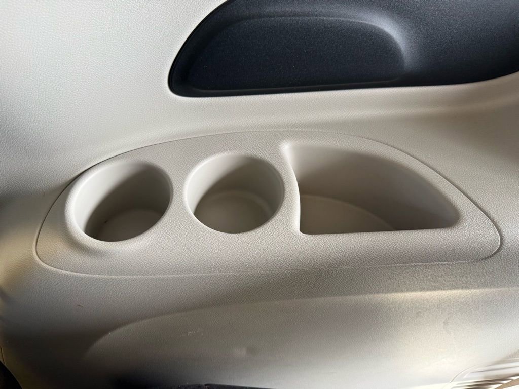 Used 2018 Chrysler Pacifica Touring Plus image 23