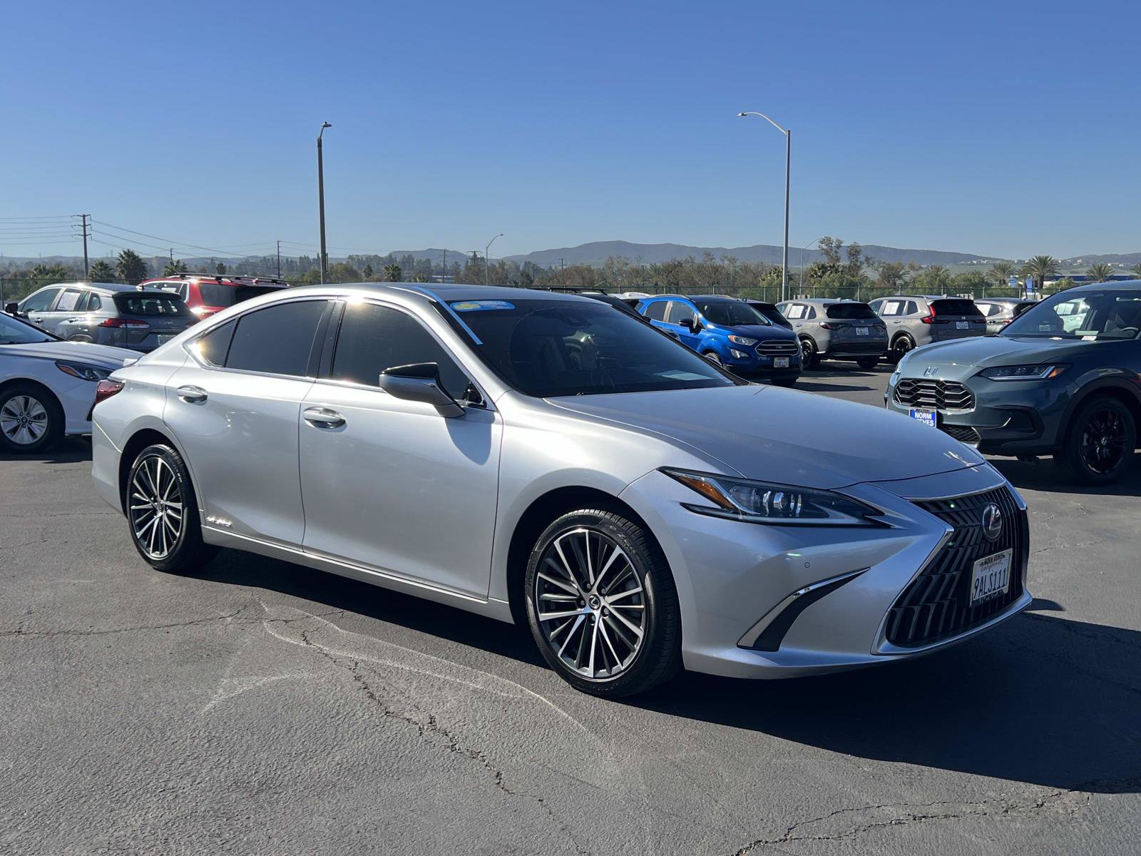 Used 2022 Lexus ES 300h w/ Premium Package image 30