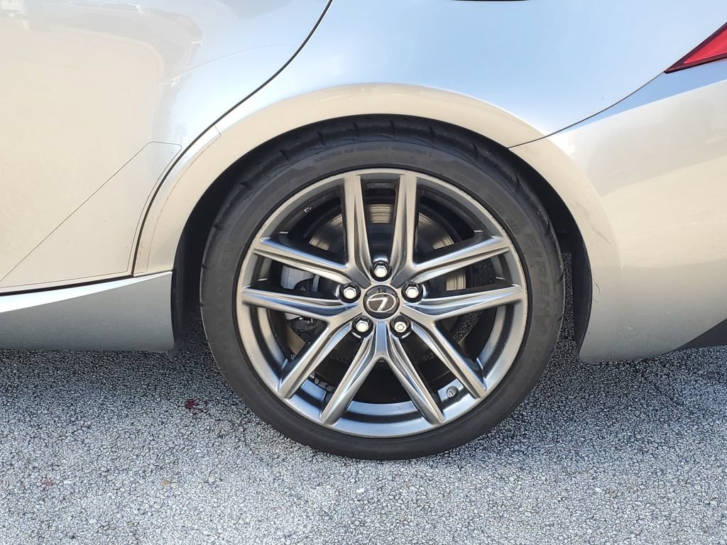 Used 2018 Lexus IS 300 F Sport w/ F Sport Package RWD image 13