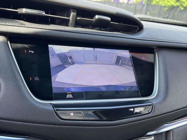 Used 2023 Cadillac XT5 Premium Luxury AWD/4WD image 32