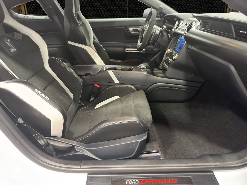 Used 2021 Ford Mustang Shelby GT500 w/ Technology Package RWD image 15