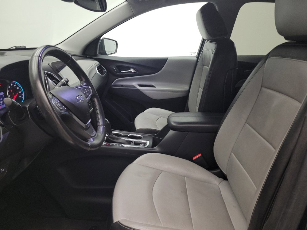 Used 2020 Chevrolet Equinox Premier AWD/4WD image 17