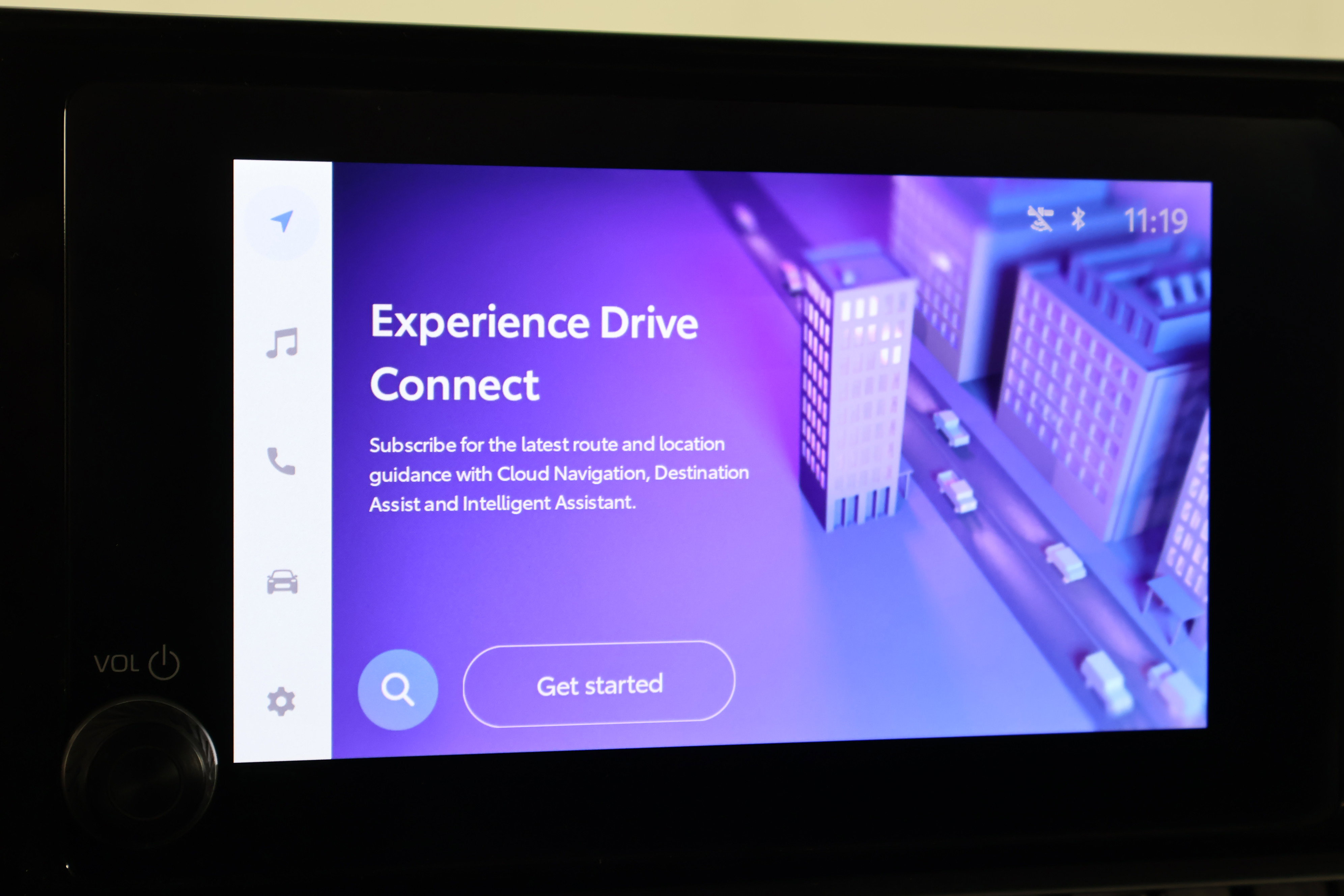 Used 2025 Toyota RAV4 XLE w/ Convenience Package image 28