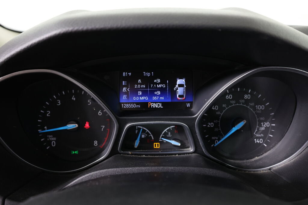 Used 2017 Ford Focus SE FWD image 27